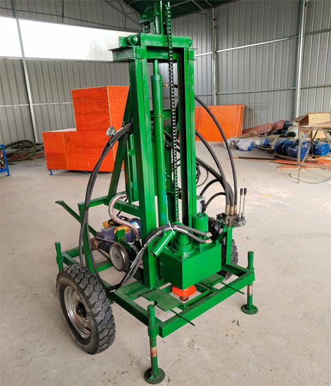 Small Mobile Borehole Drilling Machine For Sale